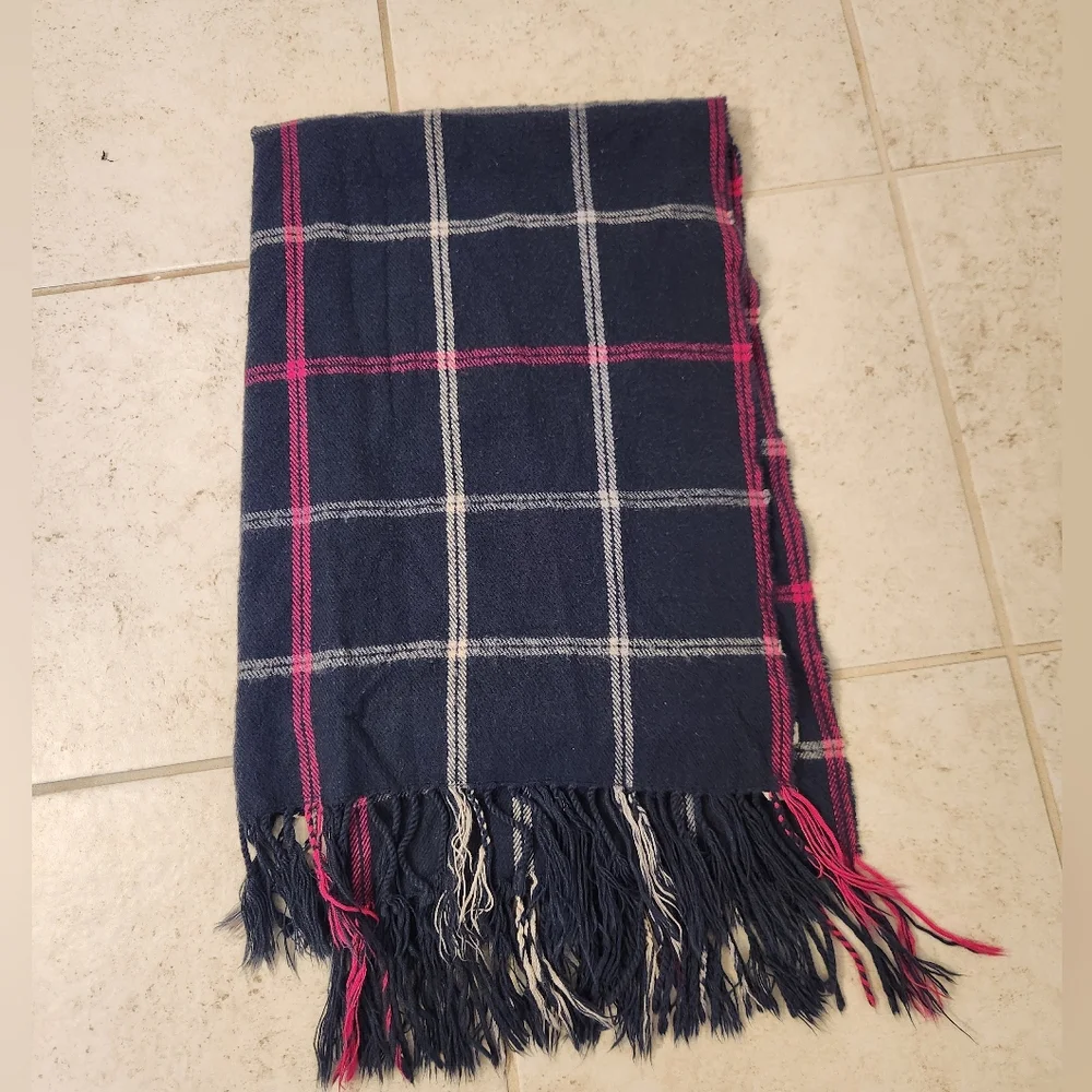 J‎ Crew Navy Blue Pink Plaid Scarf Fringe #C1129